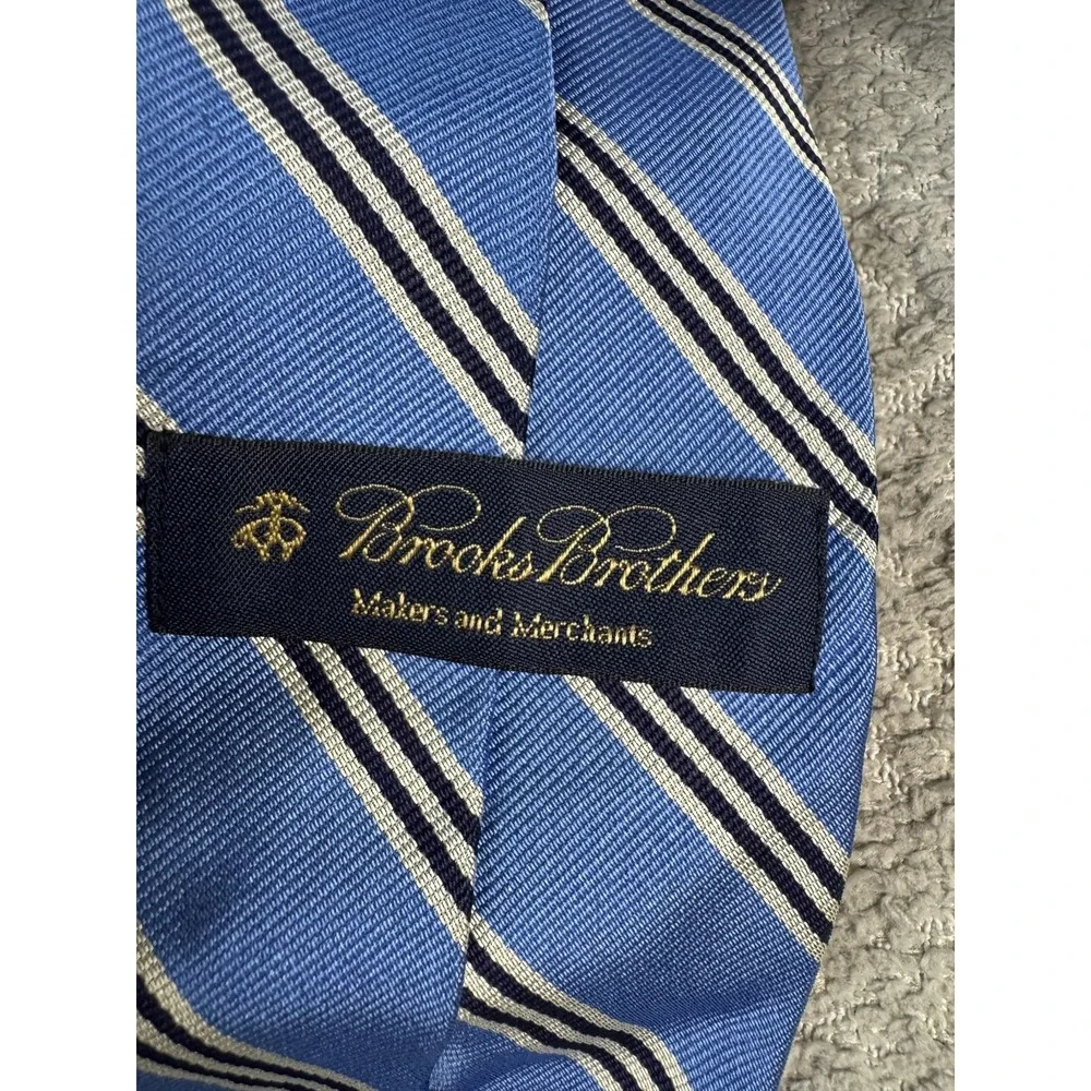 Brooks Brothers Tie Mens One Size‎ Blue Silk Striped Classic Width Necktie
